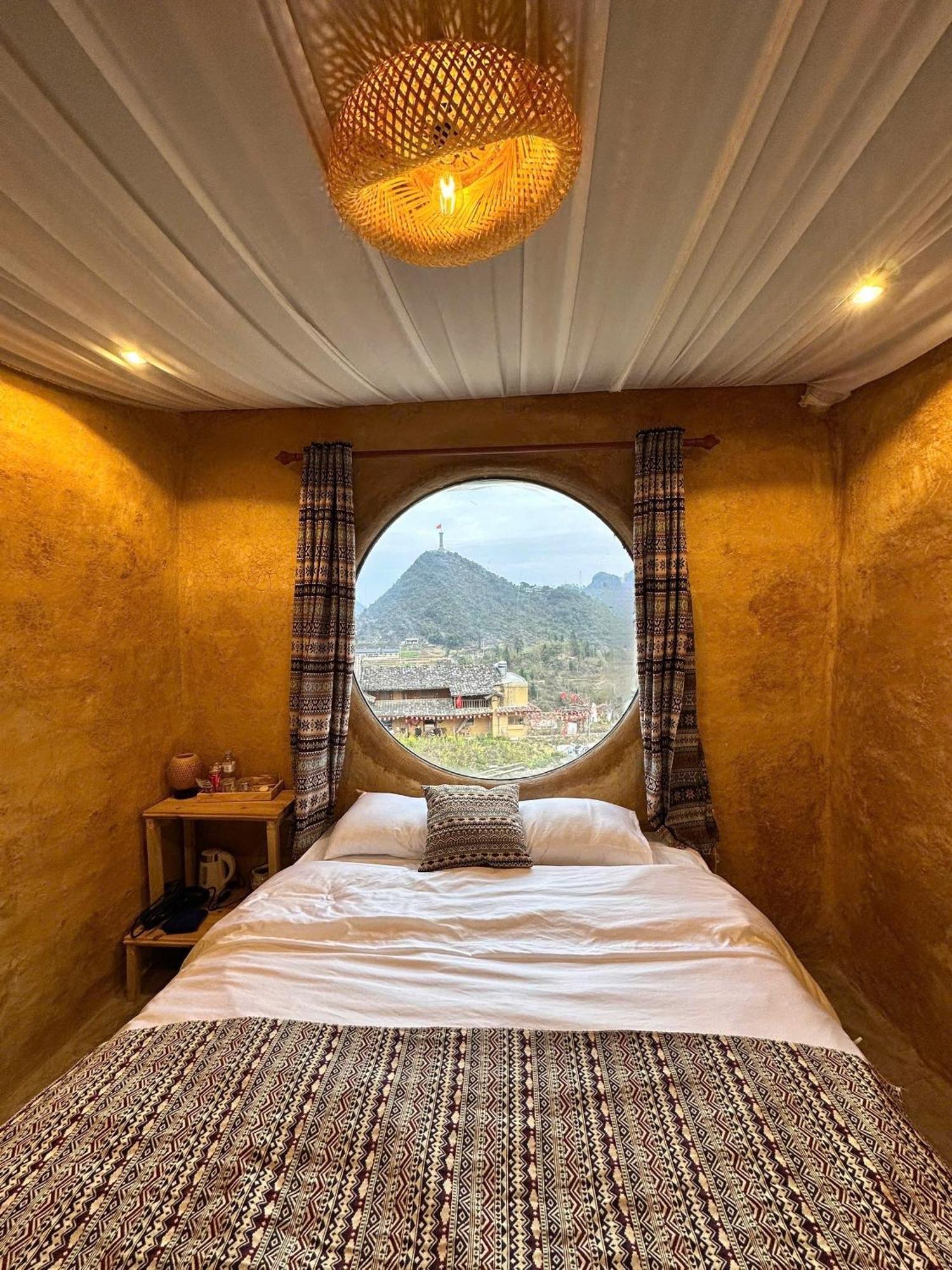 Chanh Homestay Lo Lo Chai Loung Co Exteriör bild